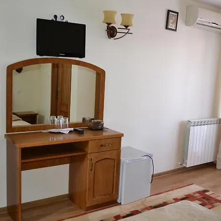 Rosu Vendégház